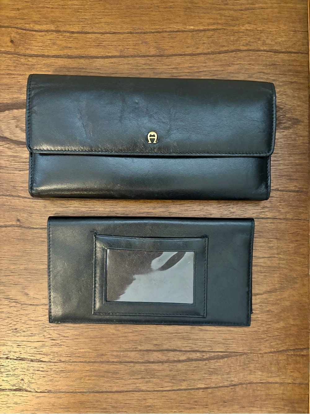 Vintage Leather Clutch Wallet with Insert